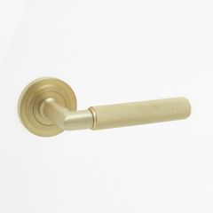 Burlington Piccadilly Knurled Lever on Round Rose - Satin Brass Stepped Rose